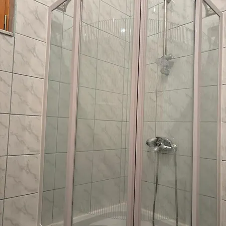 Boracko Jezero Vikendica Ka&no