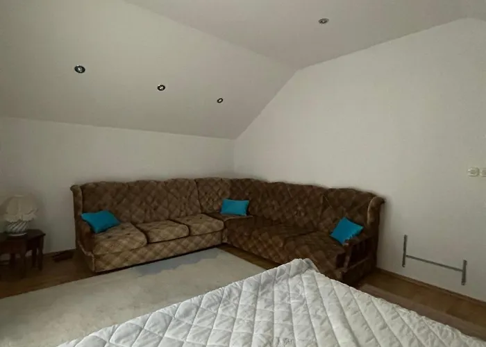 度假居 Boracko Jezero Vikendica Ka&no 科尼茨