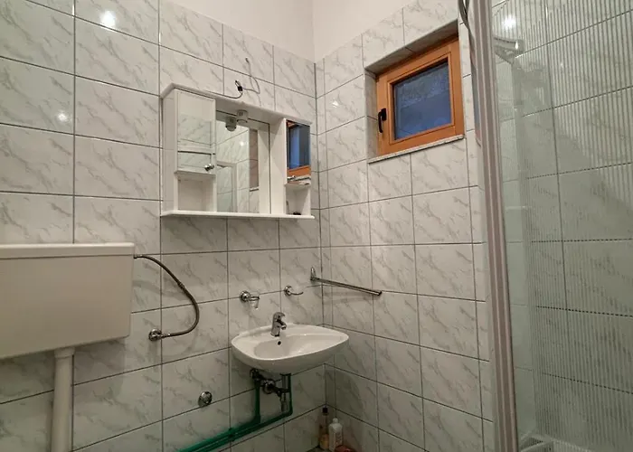 Boracko Jezero Vikendica Ka&no *